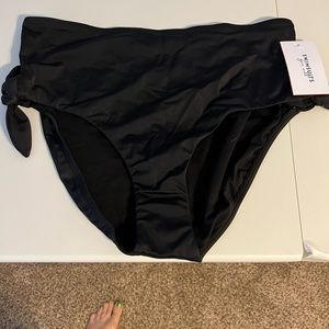 Black Swim bottoms from Swimsuits For All. NWOT